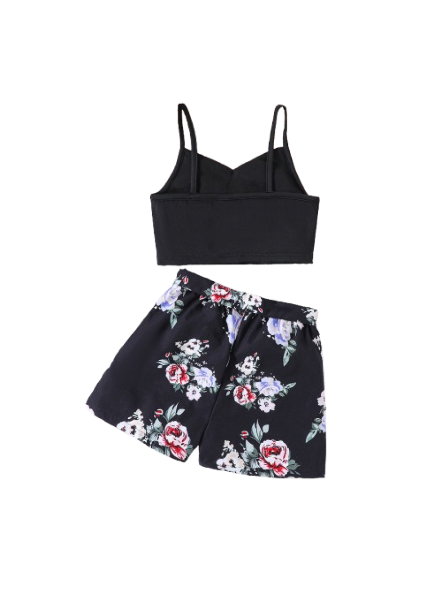 Set fete 2 piese - maieu negru si pantaloni scurti ( 5-8 ani)