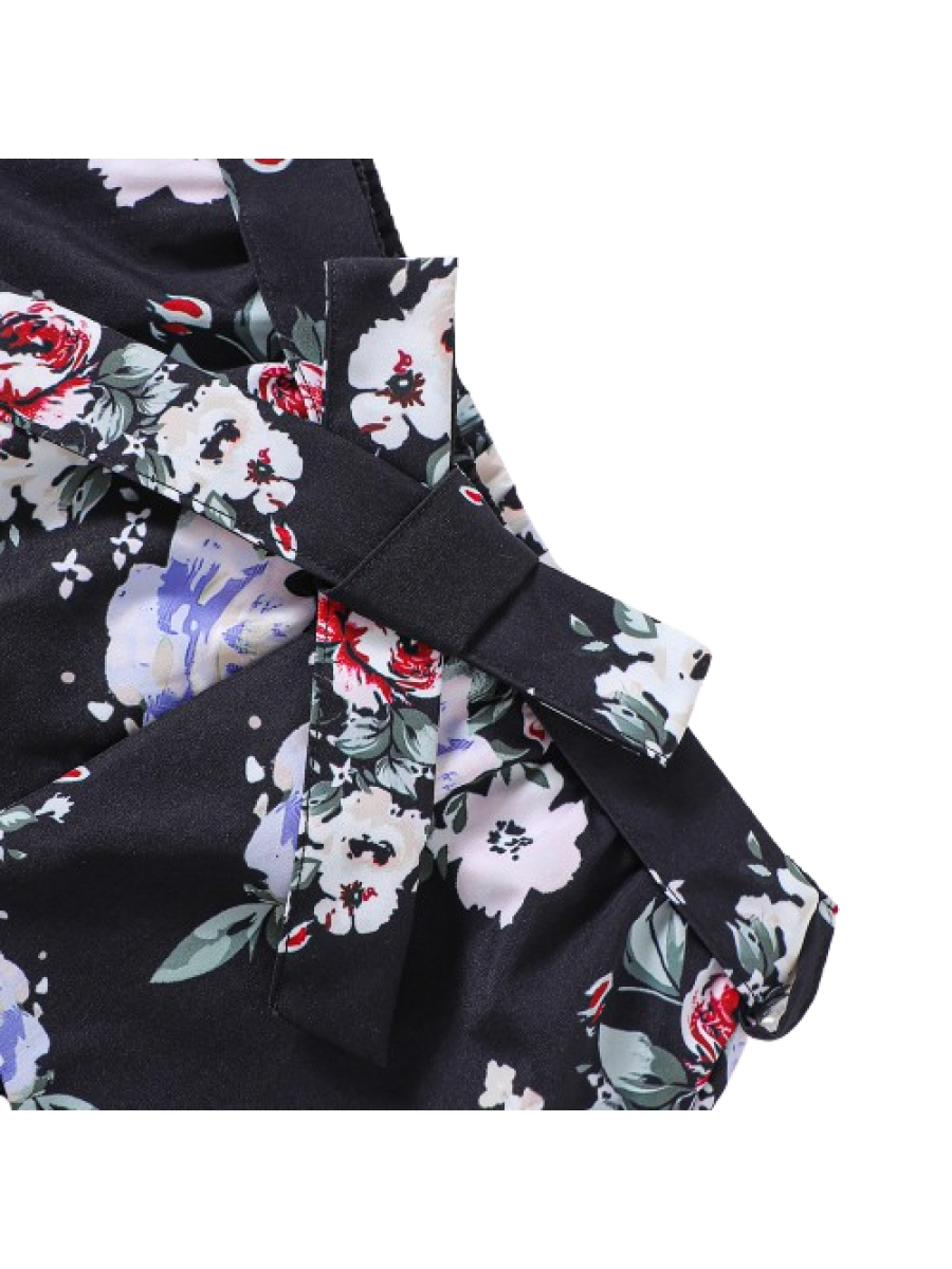 Set fete 2 piese - maieu negru si pantaloni scurti ( 5-8 ani)